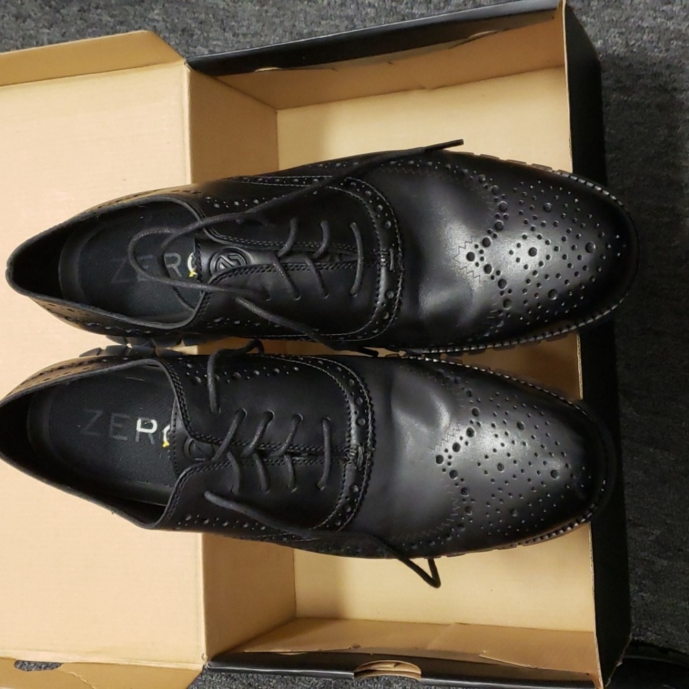 Cole Haan Zerogrand wing oz black shoes c20719 size 12M, slightly used
